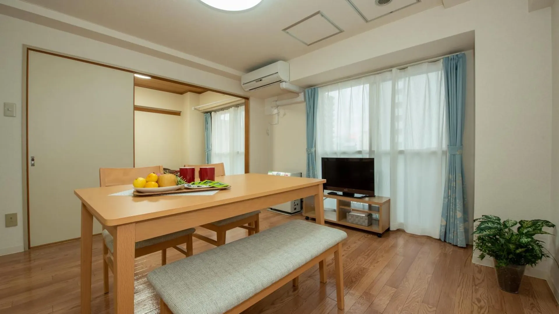 Apartmán 直前半額プライベート個室トイレバスタブ付民泊札幌市中心部でシンプルな滞在h602#11 Japonsko
